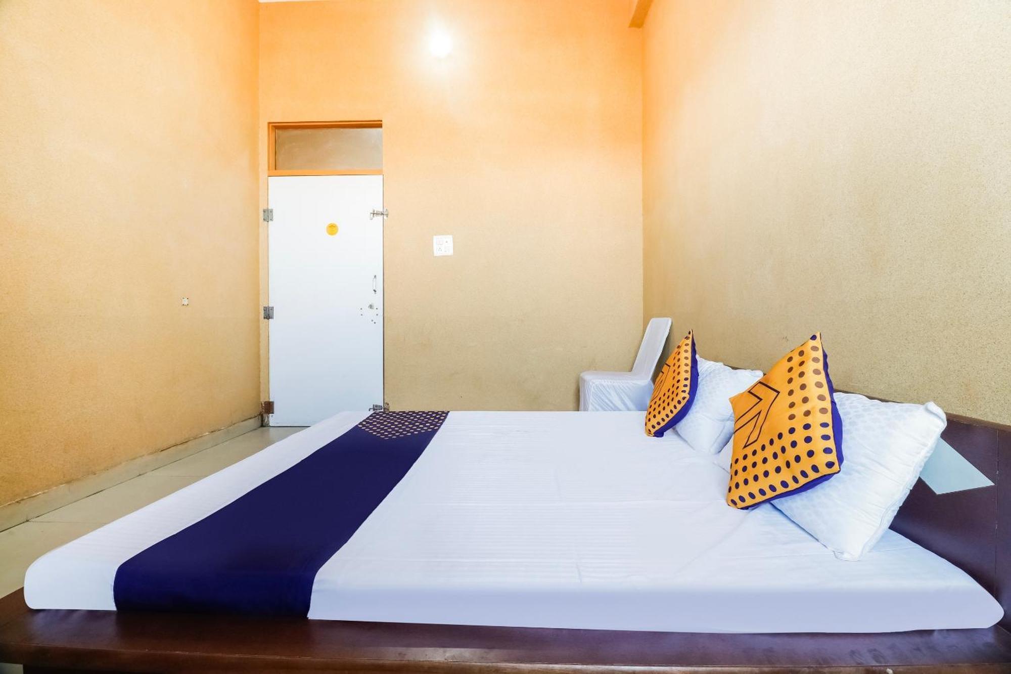 Spot On 68319 Hotel Nakhralo Rajasthan Resort Jaipur Buitenkant foto